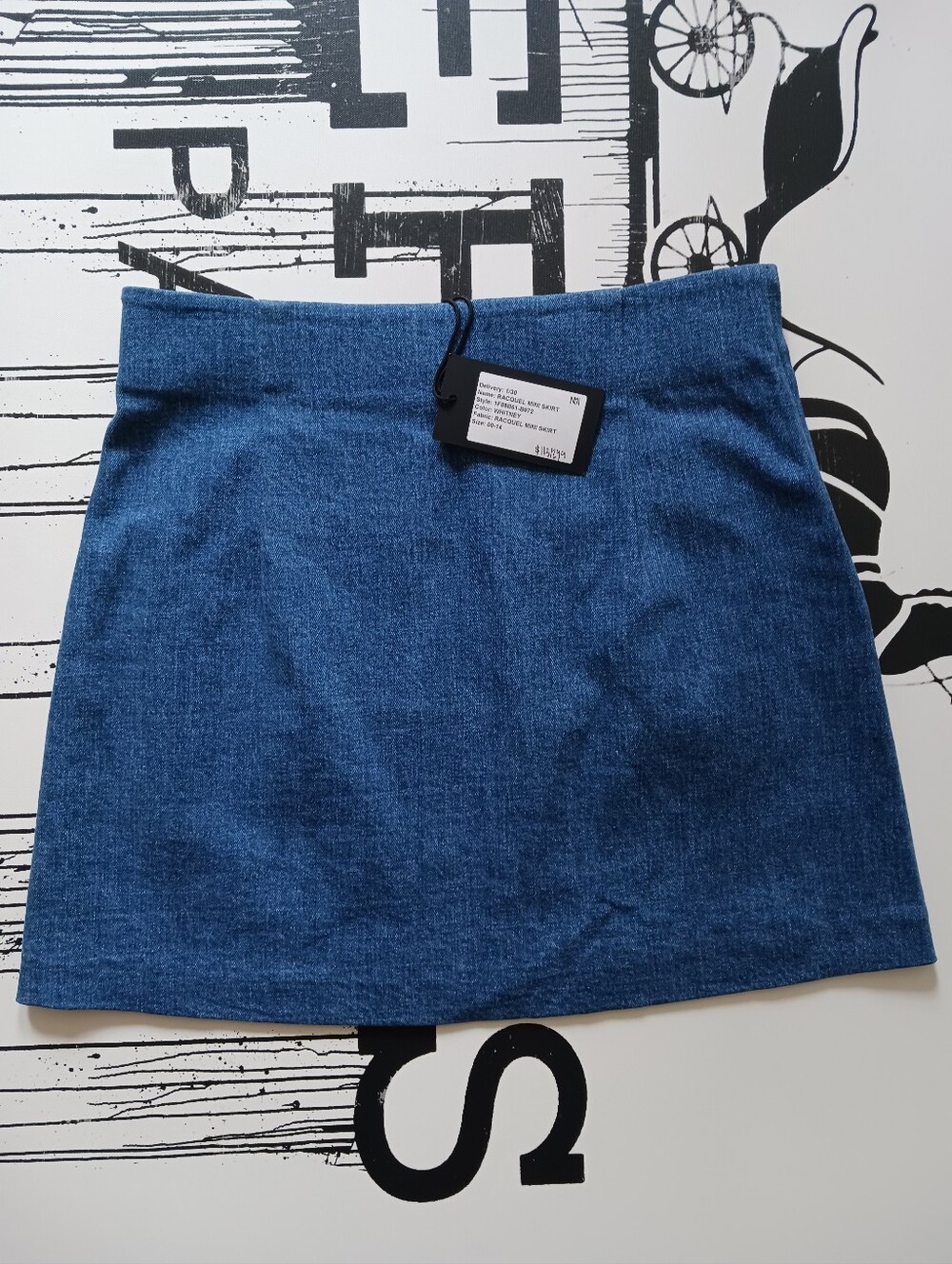 NWT PAIGE Racquel Denim Mini Skirt Size 4 - Picture 4 of 9